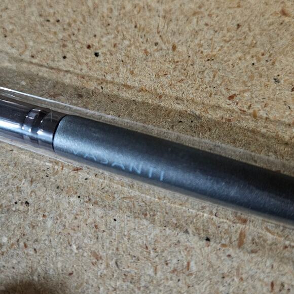 Vasanti Concealer Buffer Brush - Picture 4 of 4